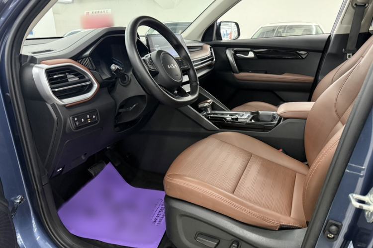 Used Kia Sportage R 2021 Ace 2.0L Splendid Edition Exterior 5
