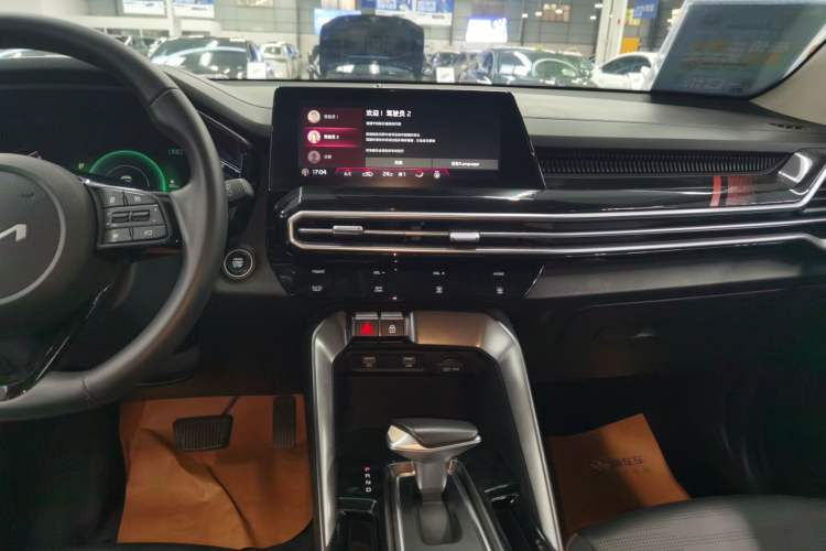 Used Kia Sportage R 2021 Ace 2.0L Challenge Edition Audio And AC Panel