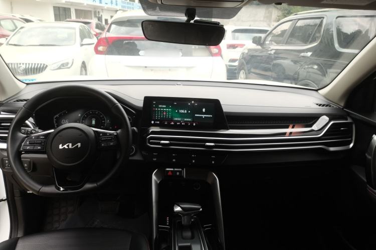 Used Kia Sportage R 2021 Ace 2.0L Challenge Edition Center Console