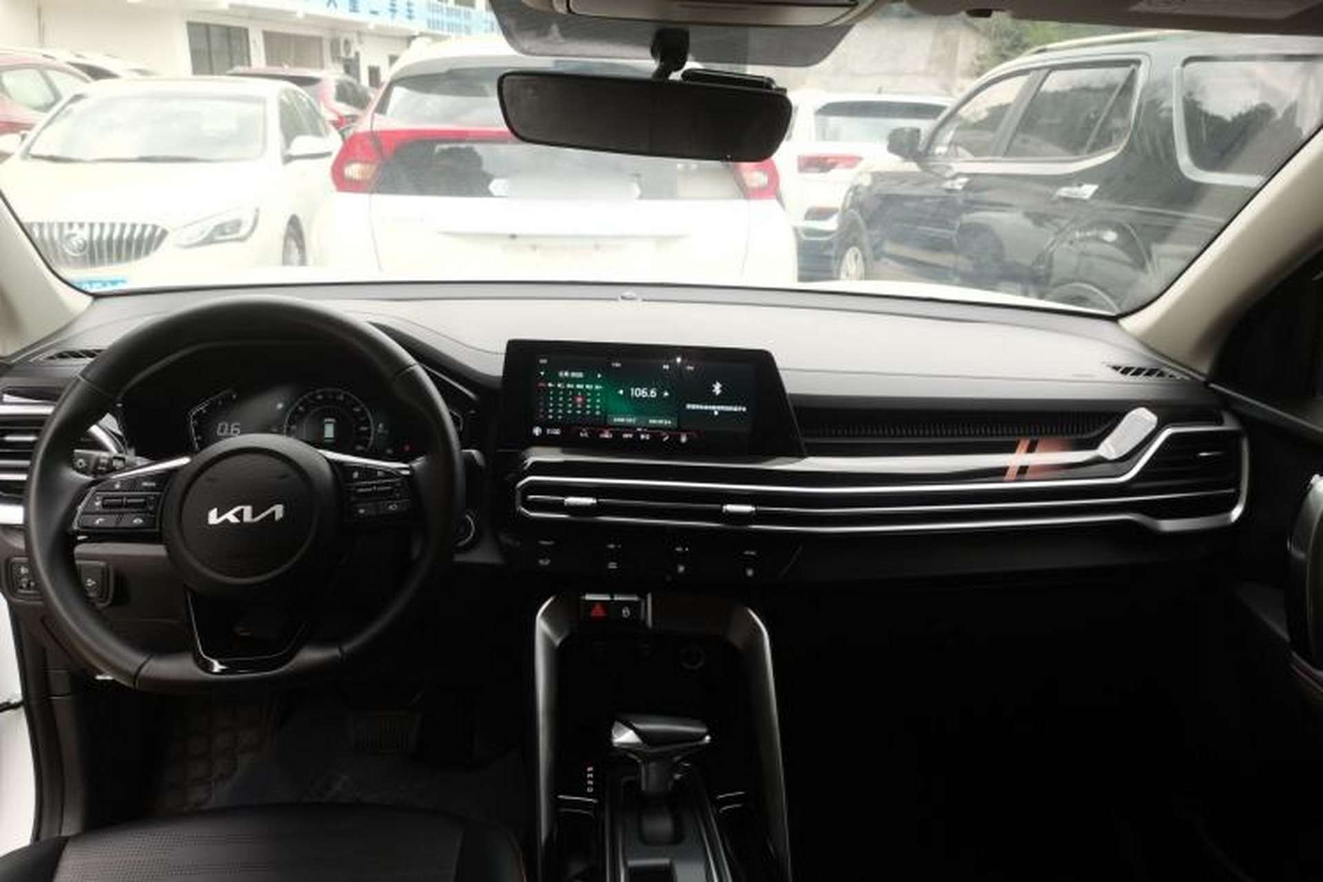 Used Kia Sportage R 2021 Ace 2.0L Challenge Edition Center Console