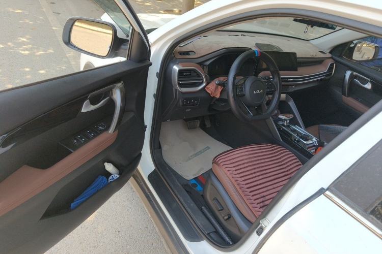 Used Kia Sportage R 2021 Ace 2.0L Splendid Edition Driver Seat