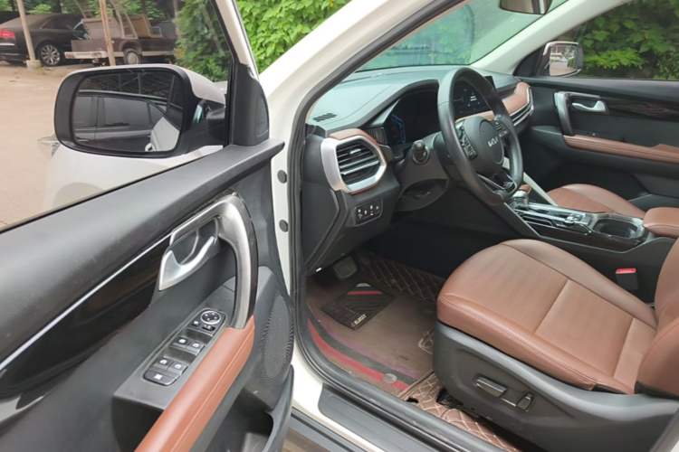 Used Kia Sportage R 2021 Ace 2.0L Splendid Edition Driver Seat