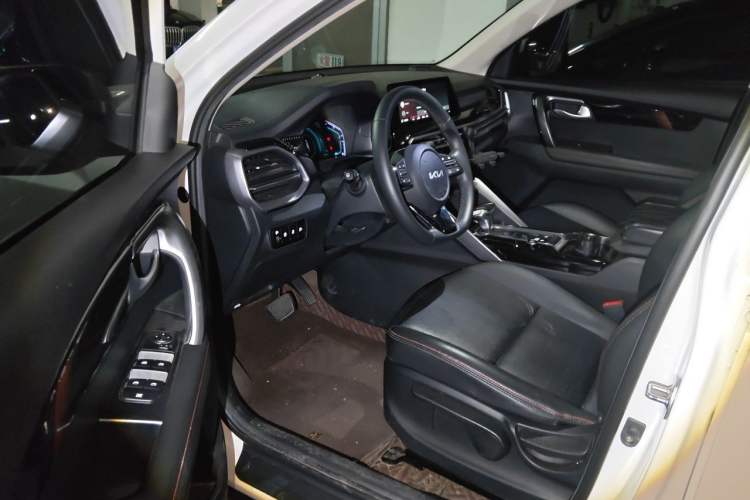 Used Kia Sportage R 2021 Ace 2.0L Challenge Edition Driver Seat