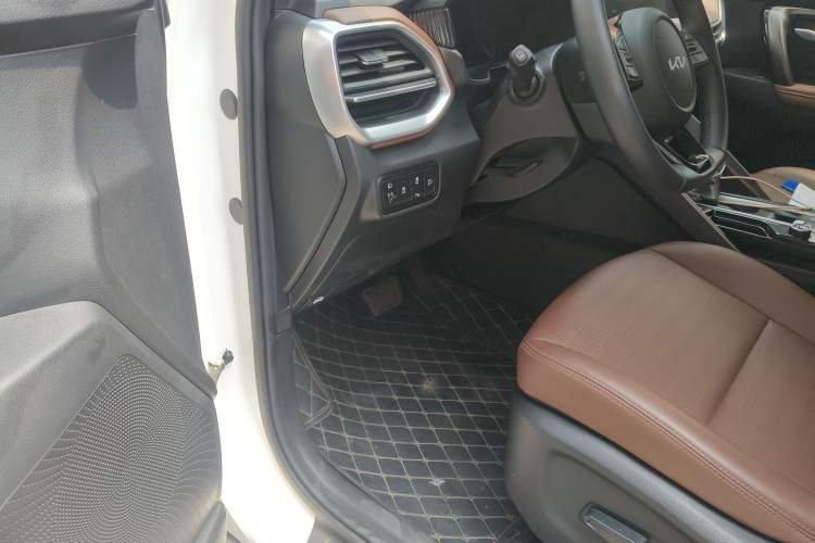 Used Kia Sportage R 2021 Ace 2.0L Splendid Edition Driver Seat