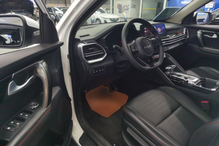 Used Kia Sportage R 2021 Ace 2.0L Challenge Edition Driver Seat