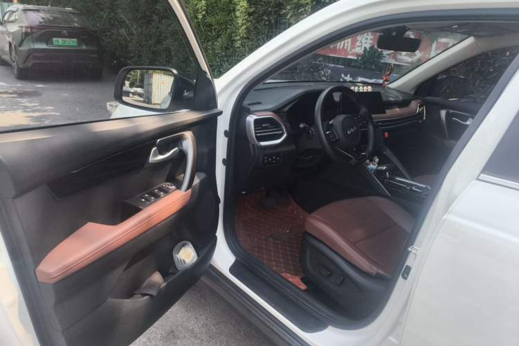 Used Kia Sportage R 2021 Ace 2.0L Splendid Edition Driver Seat