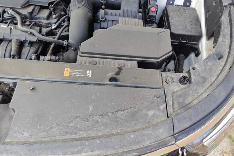 Used Kia Sportage R 2021 Ace 2.0L Splendid Edition Engine Bay Left