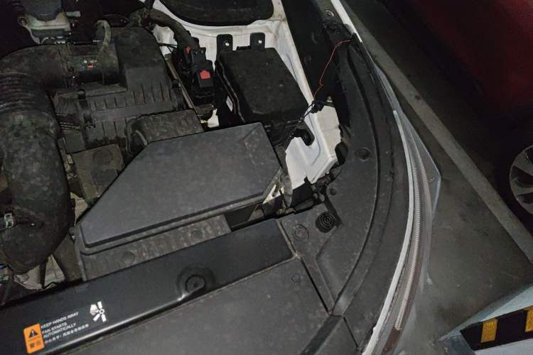 Used Kia Sportage R 2021 Ace 2.0L Splendid Edition Engine Bay Left