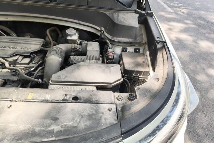 Used Kia Sportage R 2021 Ace 2.0L Splendid Edition Engine Bay Left