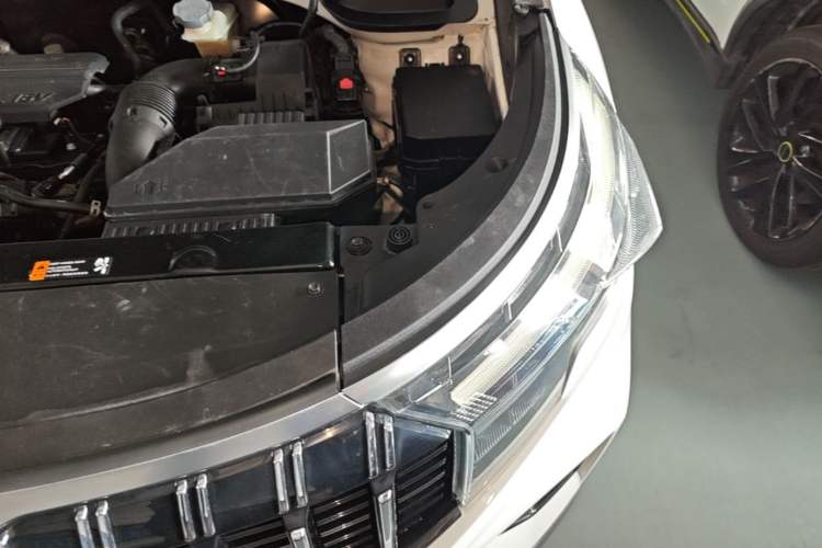 Used Kia Sportage R 2021 Ace 2.0L Splendid Edition Engine Bay Left