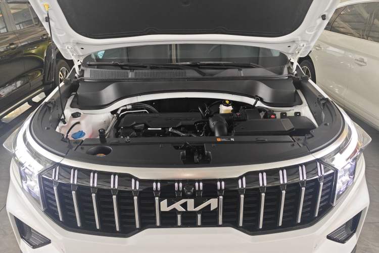 Used Kia Sportage R 2021 Ace 2.0L Splendid Edition Engine Bay
