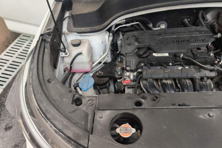 Used Kia Sportage R 2021 Ace 2.0L Splendid Edition Engine Bay Right