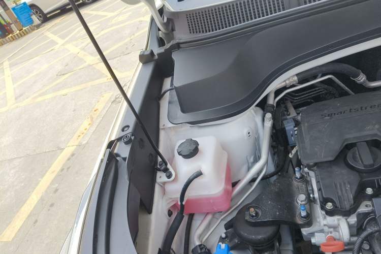 Used Kia Sportage R 2021 Ace 2.0L Splendid Edition Engine Bay Right