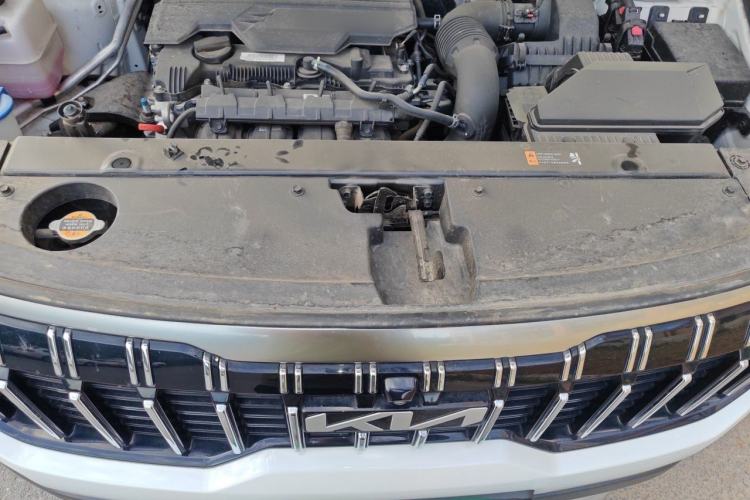 Used Kia Sportage R 2021 Ace 2.0L Splendid Edition Engine Bay