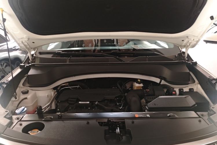 Used Kia Sportage R 2021 Ace 2.0L Splendid Edition Engine Bay