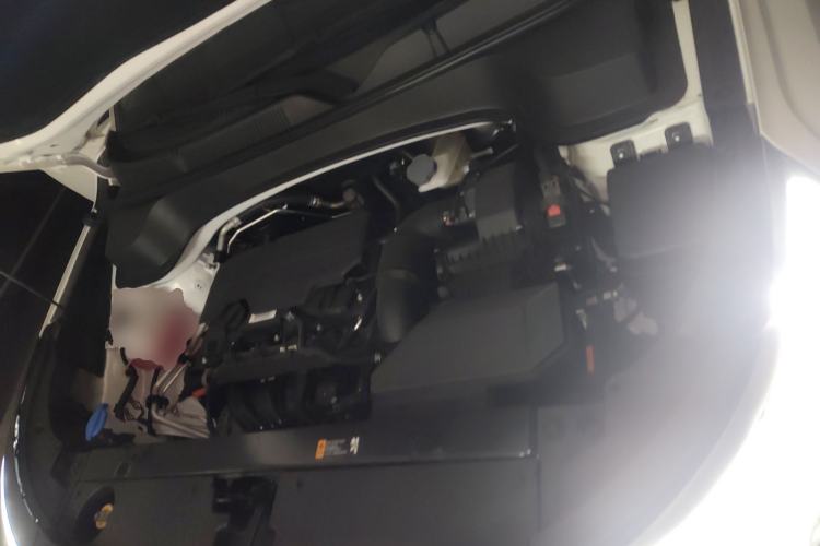 Used Kia Sportage R 2021 Ace 2.0L Splendid Edition Engine Bay