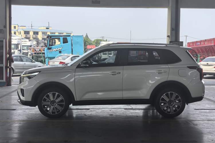 Used Kia Sportage R 2021 Ace 2.0L Splendid Edition Exterior 2