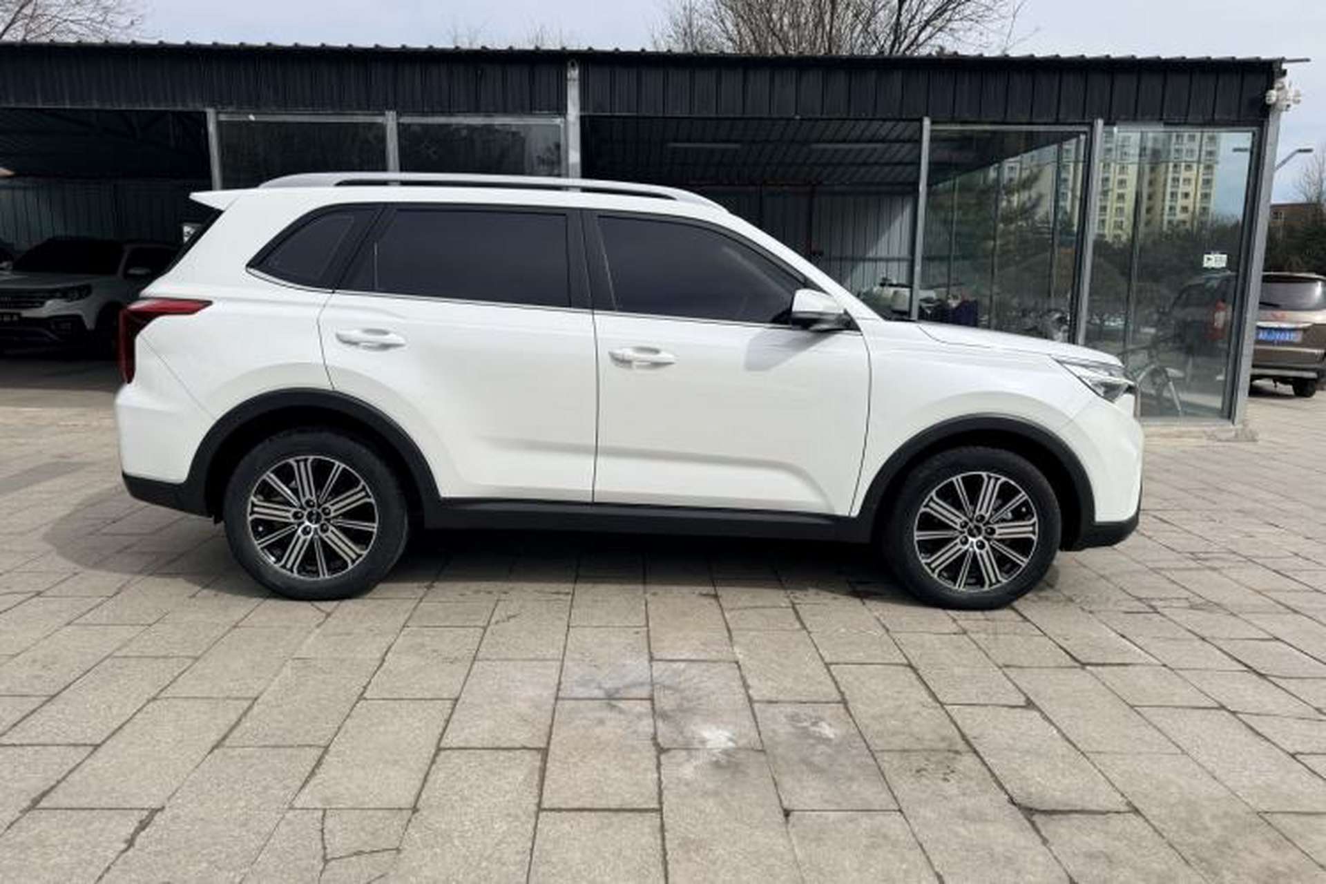 Used Kia Sportage R 2021 Ace 2.0L Splendid Edition Exterior 4