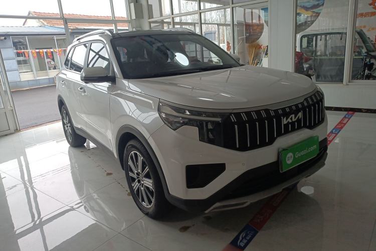 Used Kia Sportage R 2021 Ace 2.0L Splendid Edition Front Right 45 Deg
