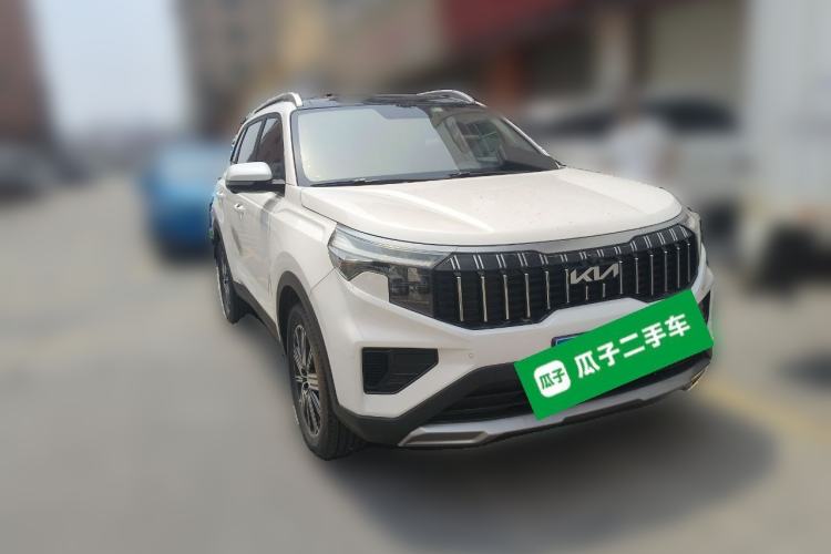 Used Kia Sportage R 2021 Ace 2.0L Splendid Edition Front Right 45 Deg