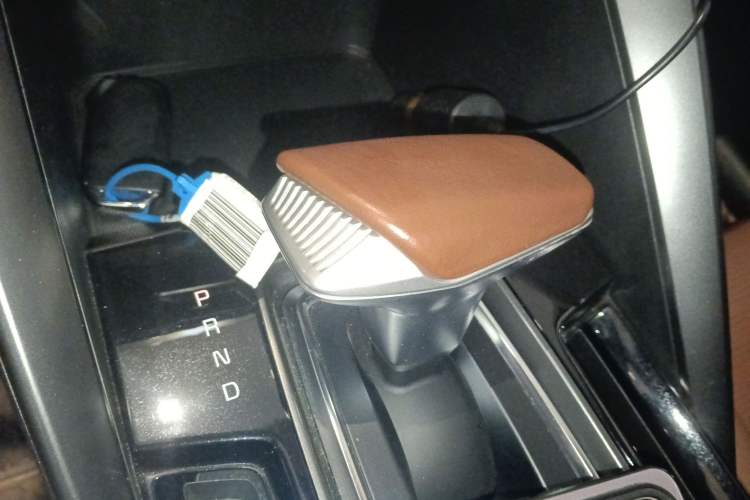 Used Kia Sportage R 2021 Ace 2.0L Splendid Edition Gear Lever
