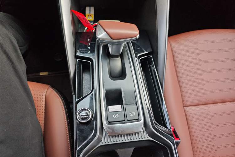 Used Kia Sportage R 2021 Ace 2.0L Splendid Edition Gear Lever