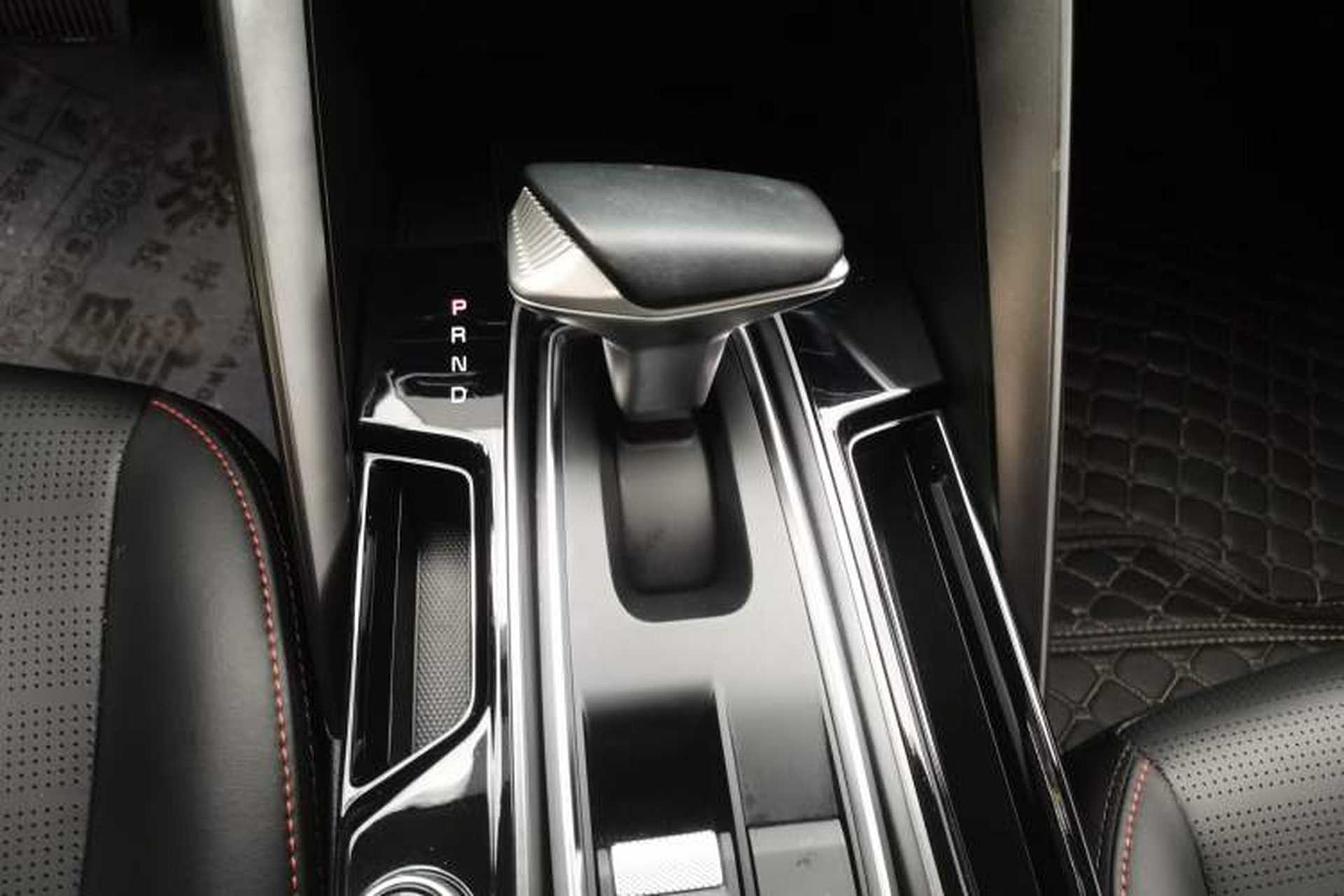 Used Kia Sportage R 2021 Ace 2.0L Challenge Edition Gear Lever