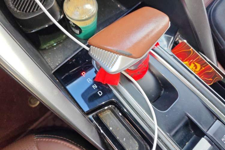 Used Kia Sportage R 2021 Ace 2.0L Splendid Edition Gear Lever