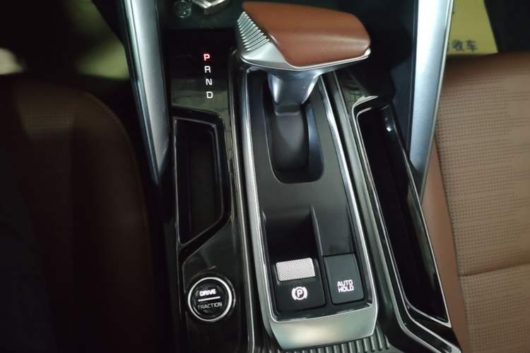 Used Kia Sportage R 2021 Ace 2.0L Splendid Edition Gear Lever