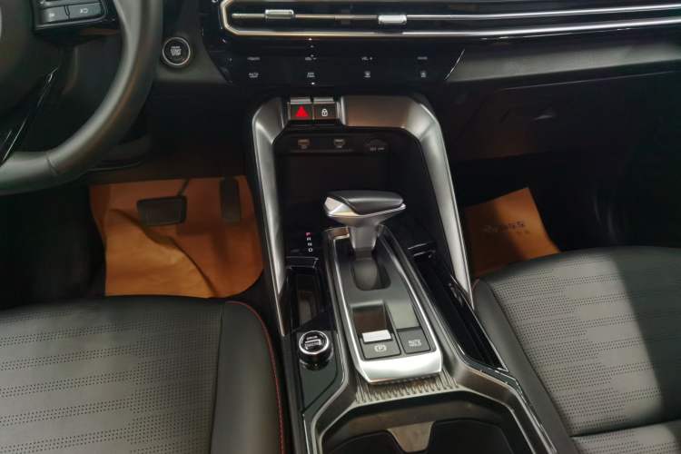 Used Kia Sportage R 2021 Ace 2.0L Challenge Edition Gear Lever