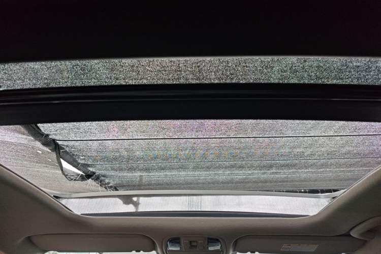 Used Kia Sportage R 2021 Ace 2.0L Splendid Edition Headliner