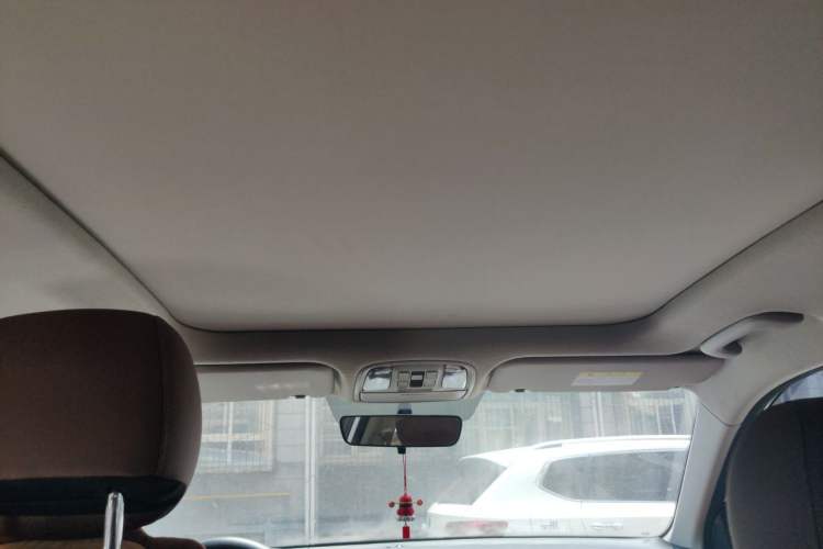 Used Kia Sportage R 2021 Ace 2.0L Splendid Edition Headliner