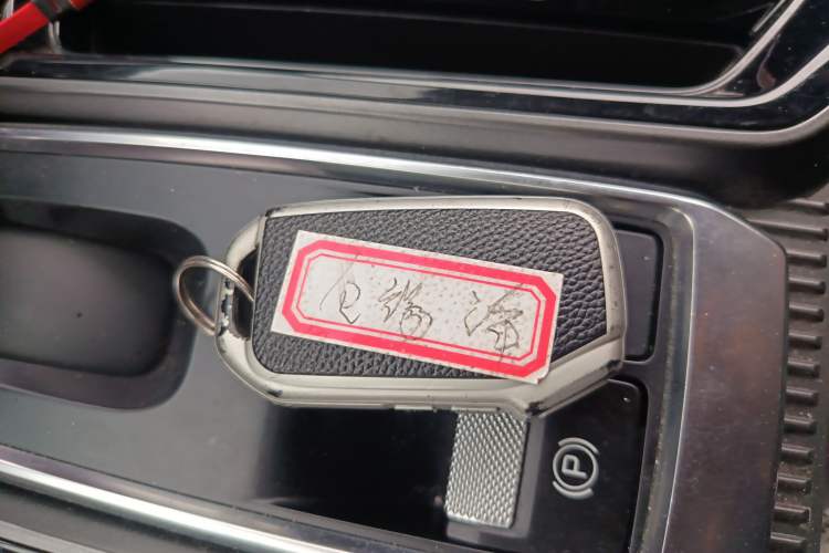 Used Kia Sportage R 2021 Ace 2.0L Splendid Edition Interior 1