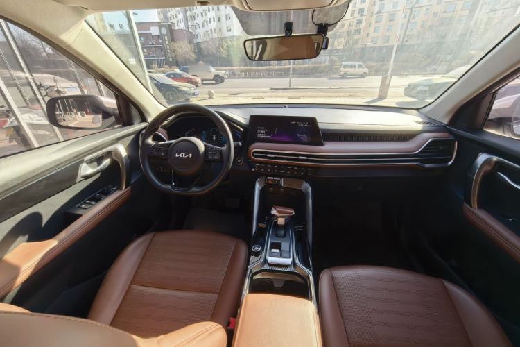 Used Kia Sportage R 2021 Ace 2.0L Splendid Edition Interior 2
