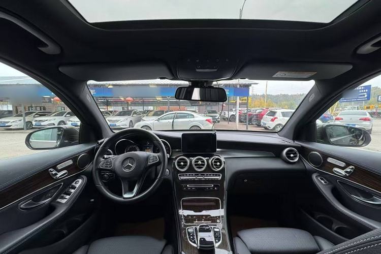 Used Kia Sportage R 2021 Ace 2.0L Splendid Edition Interior 2