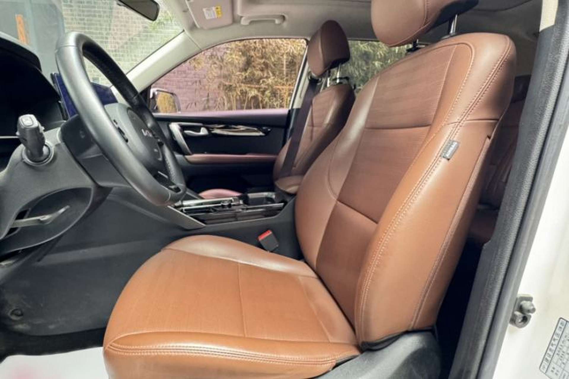Used Kia Sportage R 2021 Ace 2.0L Splendid Edition Interior 3