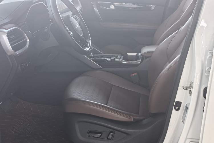 Used Kia Sportage R 2021 Ace 2.0L Splendid Edition Interior 3