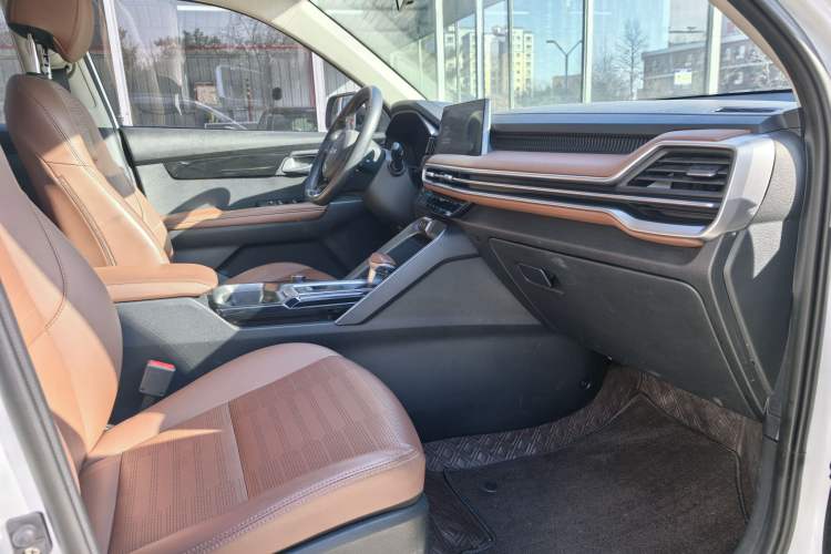 Used Kia Sportage R 2021 Ace 2.0L Splendid Edition Interior 5