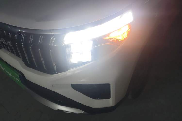 Used Kia Sportage R 2021 Ace 2.0L Splendid Edition Left Front Headlight