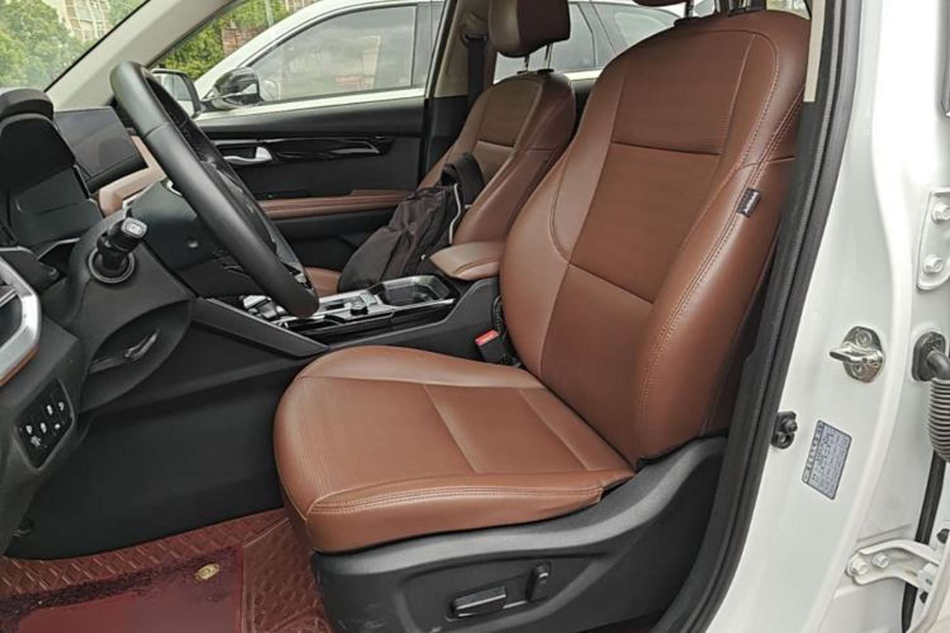 Used Kia Sportage R 2021 Ace 2.0L Splendid Edition Left Front Seat
