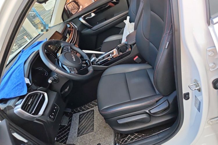 Used Kia Sportage R 2021 Ace 2.0L Challenge Edition Left Front Seat