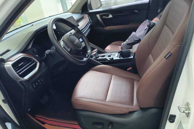 Used Kia Sportage R 2021 Ace 2.0L Splendid Edition Left Front Seat