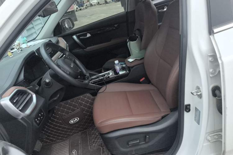 Used Kia Sportage R 2021 Ace 2.0L Splendid Edition Left Front Seat