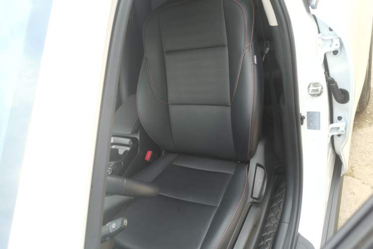 Used Kia Sportage R 2021 Ace 2.0L Challenge Edition Left Front Seat