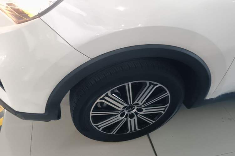 Used Kia Sportage R 2021 Ace 2.0L Splendid Edition Left Front Wheel Hub
