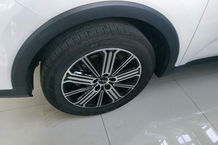 Used Kia Sportage R 2021 Ace 2.0L Splendid Edition Left Front Wheel Hub