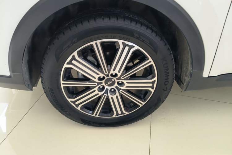 Used Kia Sportage R 2021 Ace 2.0L Splendid Edition Left Front Wheel Hub