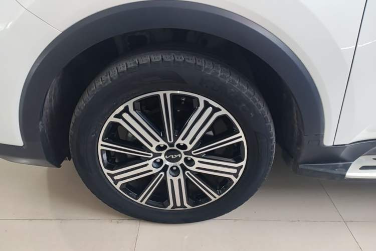 Used Kia Sportage R 2021 Ace 2.0L Splendid Edition Left Front Wheel Hub