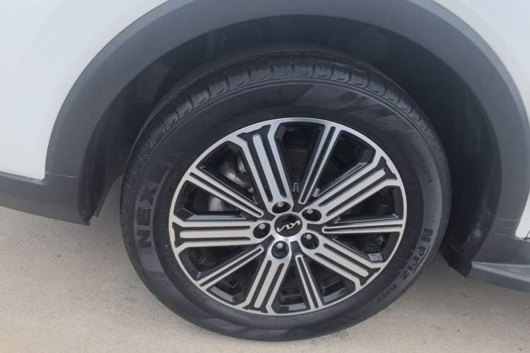 Used Kia Sportage R 2021 Ace 2.0L Splendid Edition Left Front Wheel Hub