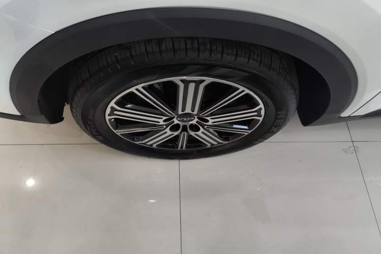 Used Kia Sportage R 2021 Ace 2.0L Splendid Edition Left Front Wheel Hub